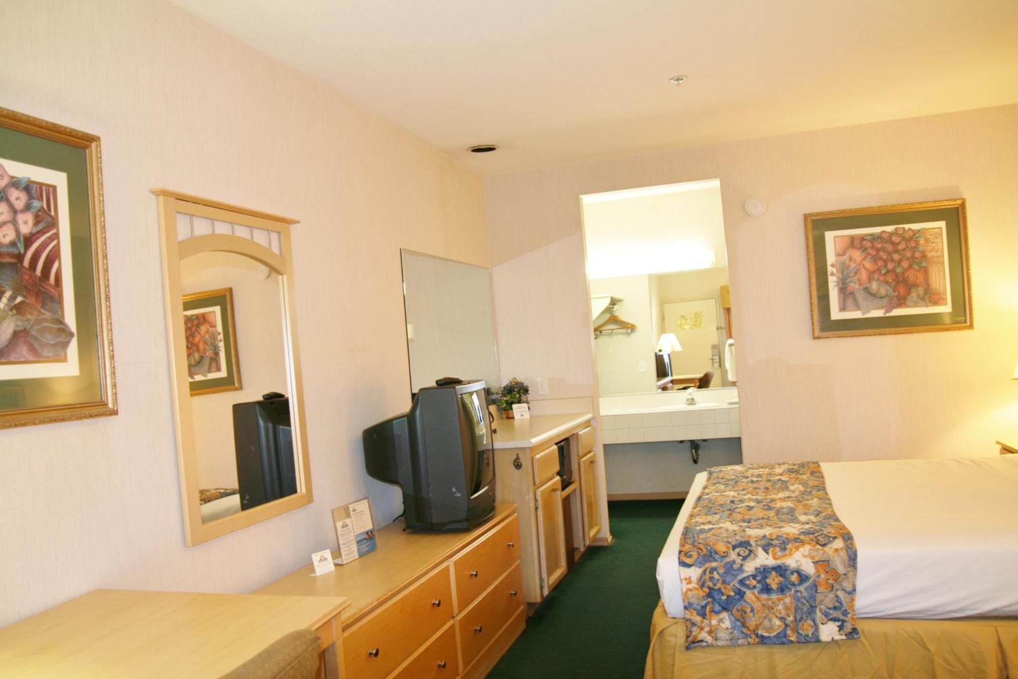 Days Inn By Wyndham Rocklin/Sacramento Екстер'єр фото
