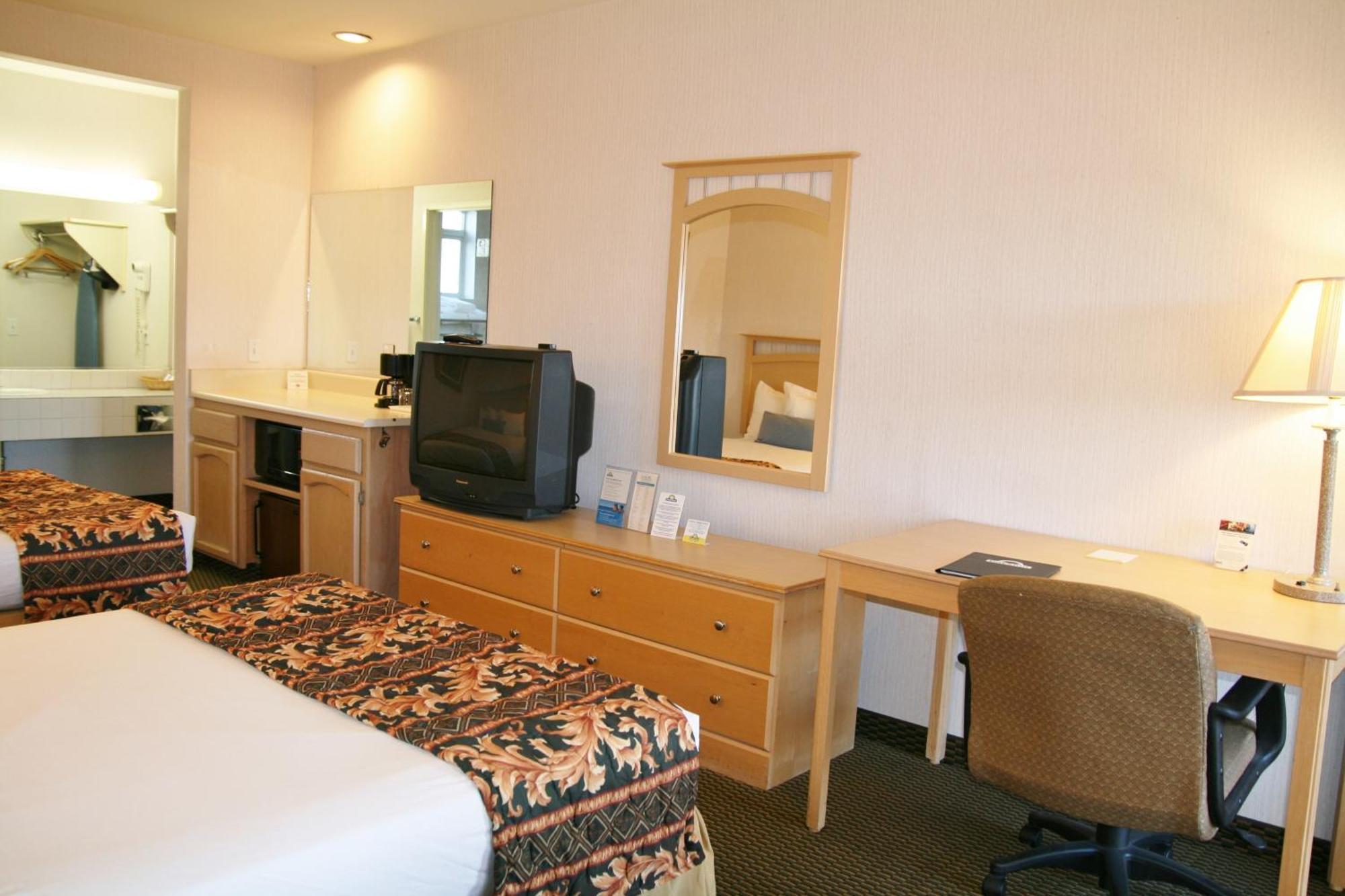 Days Inn By Wyndham Rocklin/Sacramento Екстер'єр фото